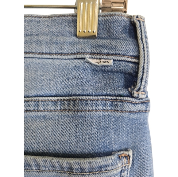 Mother The Insider Sneak in Best of Both Worlds 29 Distressed Bootcut - Picture 7 of 12